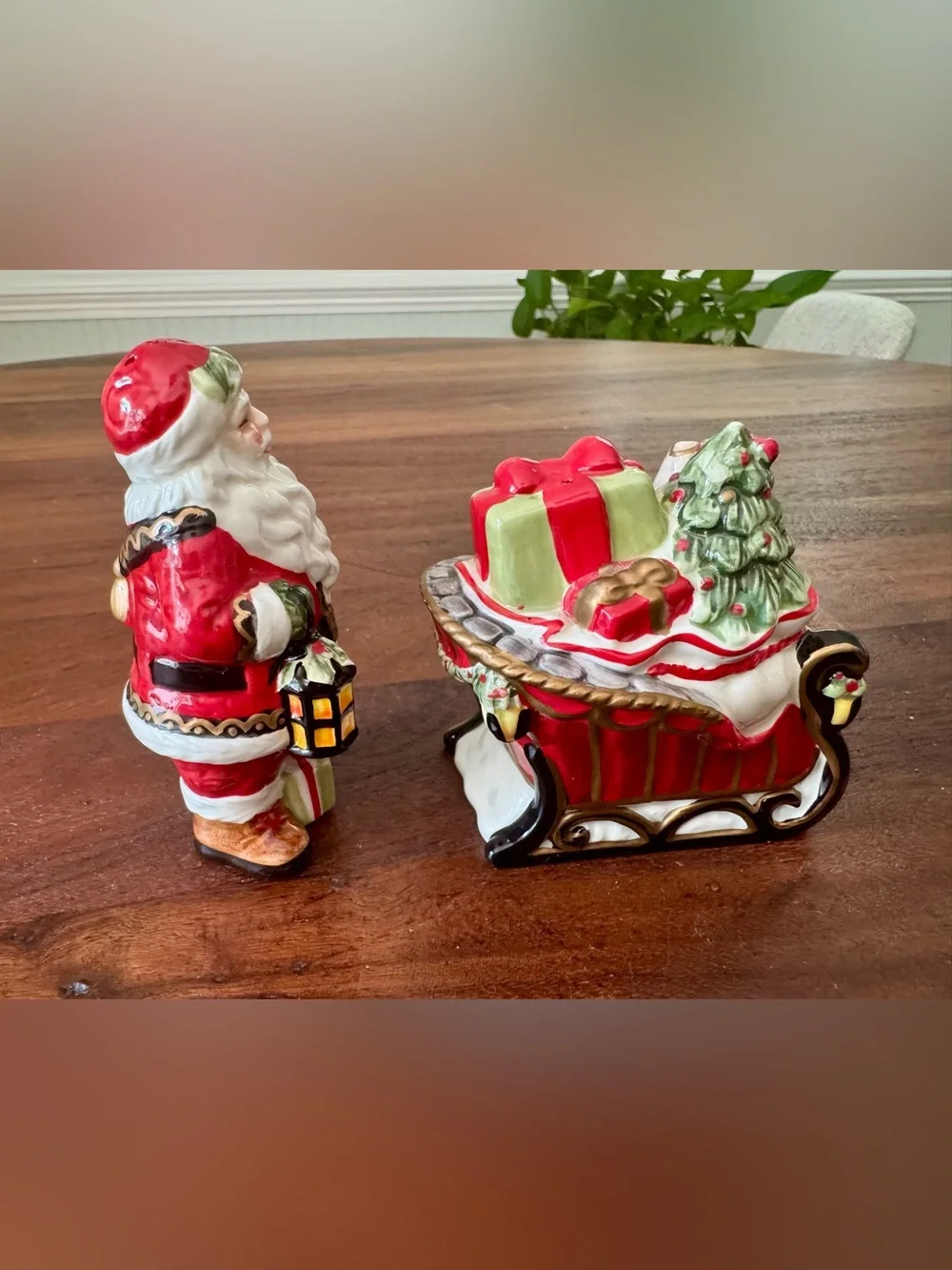 Fitz and Floyd Santa & Sleigh Christmas Tree Salt Pepper Set Holiday Retired